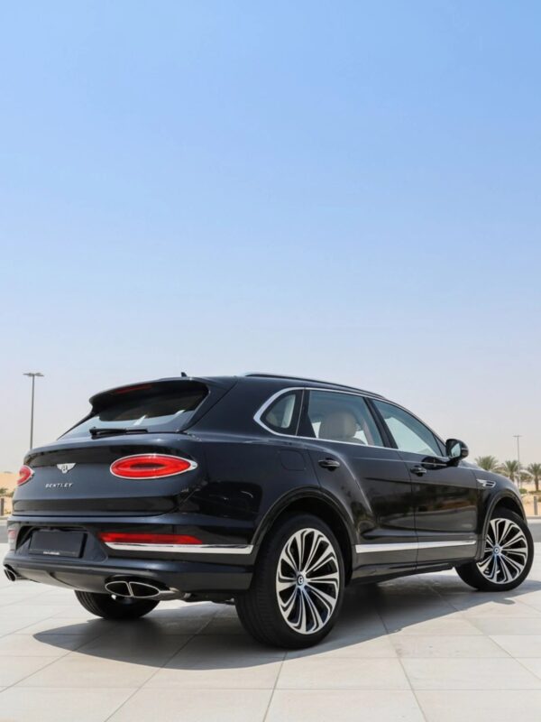 Bentley Bentayga Azure (Brand New)