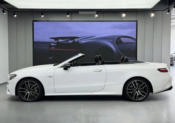 Mercedes Benz E 53 AMG