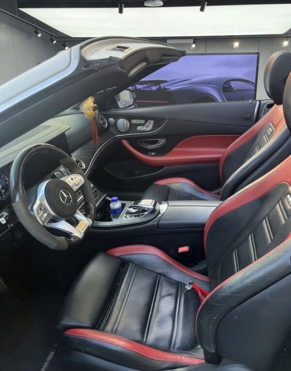 Mercedes Benz E 53 AMG