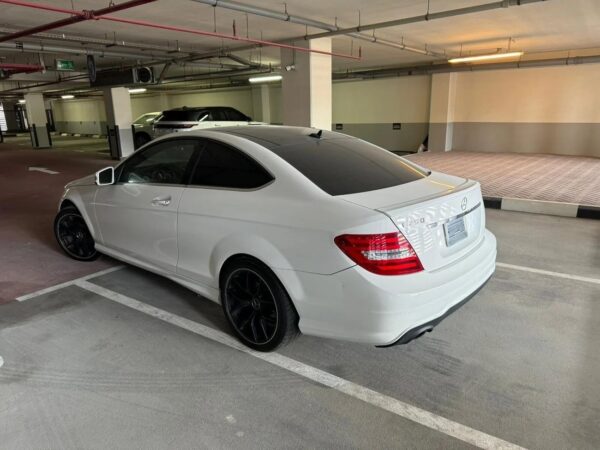 Mercedes Benz C250 (2015)