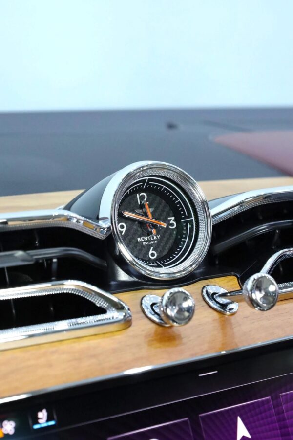 Bentley Bentayga Azure (Brand New)