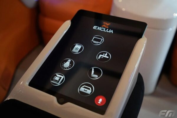 Mercedes Benz V-300 (VIP BUSINESS VAN)