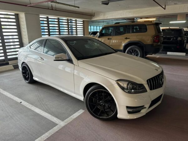 Mercedes Benz C250 (2015)