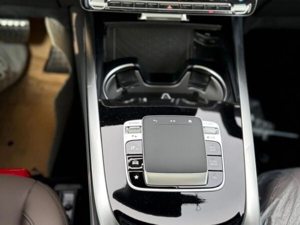 Mercedes Benz G63 AMG (Brand New)